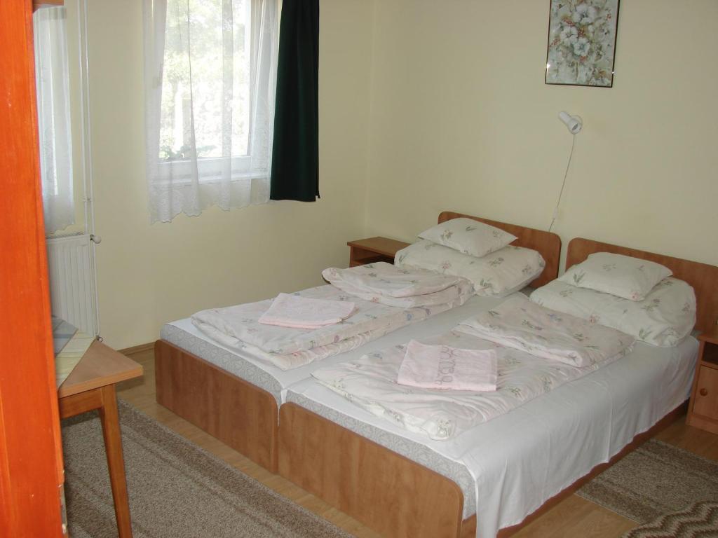 Benko Vendeghaz Hotel Kiskutas Bagian luar foto